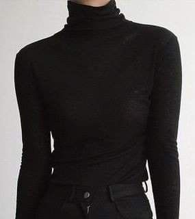 Tight Turtleneck Outfit, Turtleneck Aesthetic, Black Turtleneck Outfit, Urban Goth, Academia Clothing, Dark Academia Clothing, Turtleneck Outfit, Urban Aesthetic, Marvel Girls