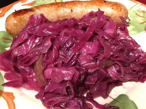 Craving German red cabbage? Why not make your own? This traditional German dish is served both hot and cold and goes great with your favorite sausage or schnitzel. Vundabar! Sweet And Sour Red Cabbage, German Red Cabbage, Pickled Red Cabbage, Red Cabbage Recipes, Braised Red Cabbage, Braised Cabbage, Cabbage And Bacon, Winter Dishes, Pickled Beets