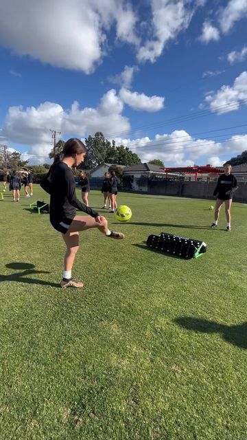 Heart Letters, Football Girl, Soccer Goals, Aesthetic Football, Morning Routine School, Girls Football, Soccer Season, Soccer Girl Problems, Soccer Inspiration