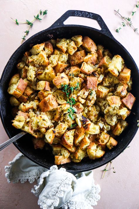 Grain Free Stuffing, Keto Dressing, Keto Cornbread Recipe, Paleo Stuffing, Traditional Stuffing Recipe, Gluten Free Dressing, Thanksgiving Stuffing Recipe, Keto Cornbread, Classic Stuffing