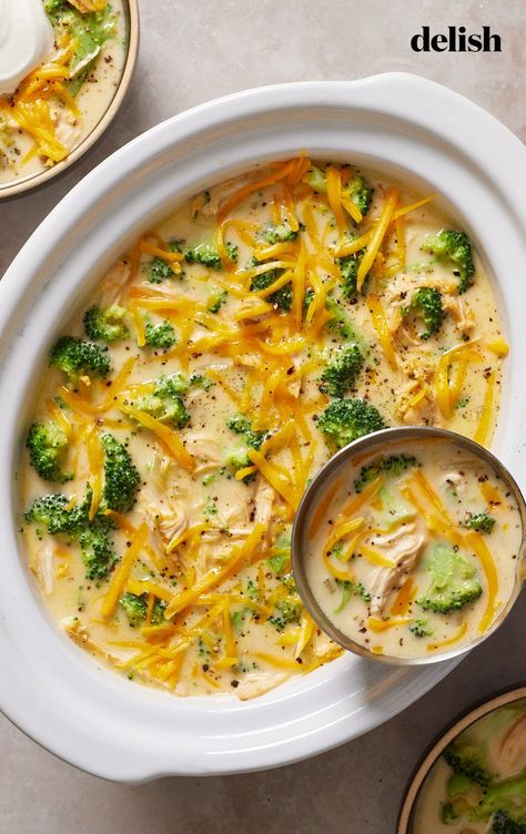 Chicken Broccoli Crockpot, Chicken Broccoli Soup, Broccoli Soup Recipe, Cube Steak Recipes, Broccoli Soup Recipes, Cheesy Chicken Broccoli, Easy Chicken Breast, Soup Crock Pot, Broccoli Soup