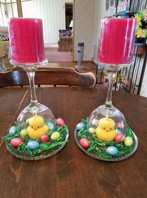 50 Easter table settings and centerpieces Kokedama Diy, Wine Glass Centerpieces, Diy – Velikonoce, Sheet Moss, Easter Table Settings, Moss Balls, Glass Centerpieces, Easter Decorations Dollar Store, Easter Projects