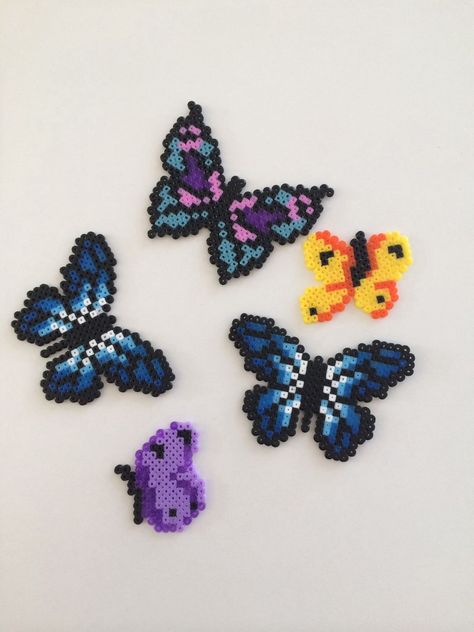 Butterfly Hama Beads, Perler Bead Butterfly, Bead Butterfly, Beads Butterfly, Easy Perler Bead Patterns, Butterfly Beads, Easy Perler Beads Ideas, Fuse Bead Patterns, Fusion Beads