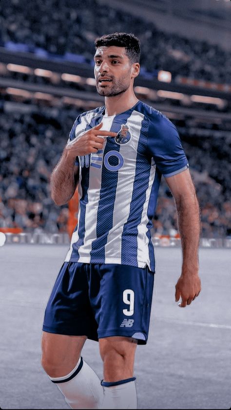 FC Porto💙🤍 Fc Porto Wallpaper Iphone, Fc Porto Wallpapers, Porto Fc, Mehdi Taremi, Iran National Team, Iran Football, Fc Porto, Teenage Fashion Outfits, Football