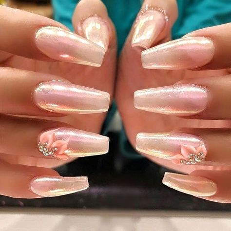 Chrome Nails With 3d Flowers, Baby Pink Chrome, 3d Flower Nail Art, Pink Chrome Nails, Nail Goals, Baby Pink Nails, Holo Nails, 3d Flower Nails, Pink Chrome