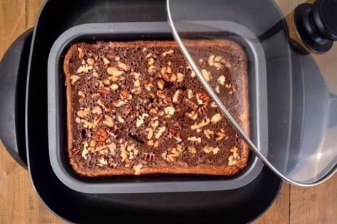 Baking In Electric Skillet, Baking In An Electric Skillet, Electric Skillet Recipes Easy, Hotel Recipes, Rv Recipes, Skillet Food, Salad Master, Bakery Oven, Skillet Brownie