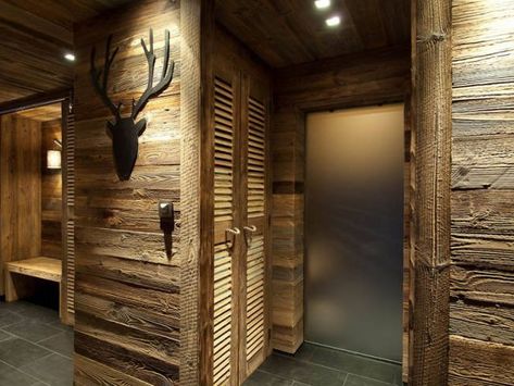 Chalet Entrance, Alps Chalet, Mountain Interior Design, Luxury Chalet Interior, Chalet Interior Design, Mountain Interiors, Chalet Interior, Basement Inspiration, Chalet Design