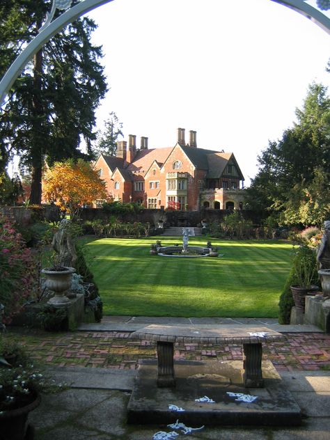 Thornewood Castle. Lakewood / Tacoma, Washington...I loved catering weddings here...so hauntingly beautiful. Living In Washington State, Tacoma Washington, Secret Gardens, Hauntingly Beautiful, Reasons To Live, Wedding Time, Seattle Washington, Washington State, Pacific Northwest