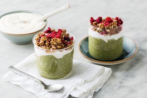 Matcha Chai Pudding, Chai Pudding, Calorie Controlled Meals, Matcha Oats, Matcha Chia Pudding, Matcha Pudding, Carrot Chips, Chef Craft, Freeze Dried Raspberries