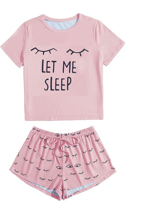 WDIRARA Women's Cute Cartoon Print Closed Eyes Print Tee and Shorts Pajama Set at Amazon Women’s Clothing store Cute Pajama Sets, Short Pant, Plus Size Pajamas, Cute Lazy Outfits, Cute Pajamas, Closed Eyes, Pajama Party, Print Shorts, Girls Pajamas