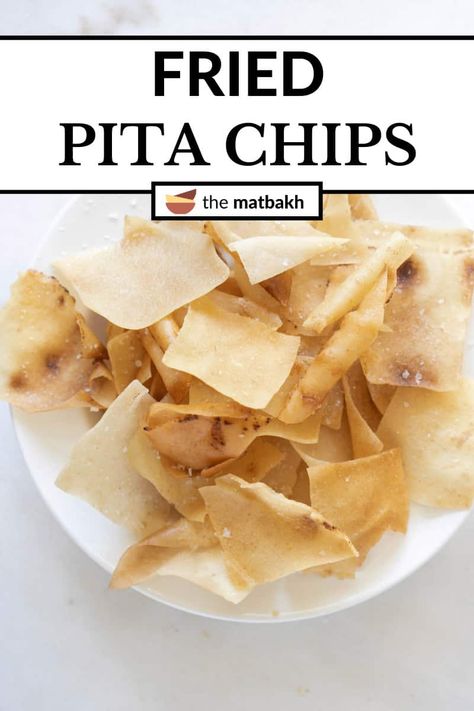 These homemade fried pita chips come together in 10 minutes and are made with three ingredients: pita bread, oil, and salt. #pitachips #chips #pitabread friedpita #mediterraneanrecipes #middleeasternrecipes #lebaneserecipes #recipeideas #lebanesefood #bestpitachips #pitachiprecipe #chiprecipe Deep Fried Pita Bread, Fried Pita Chips, Fried Pita Bread, Pita Bread Chips, Pita Chips Recipe, Bread Chips, Baked Pita Chips, Homemade Pita Chips, Bread Oil