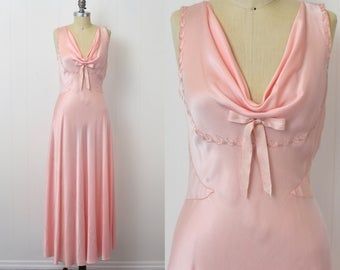 1940s Lingerie, 1940s Hairstyles, Flirty Dresses, Nightgowns, Vintage Lingerie, Halter Formal Dress, 100 Years, Night Gown, Armoire