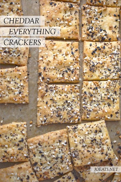 Everything Crackers, Paleo Diet Food List, Shred Fat, Cheddar Crackers, Unique Snacks, Healthy Party Food, Nutrition Motivation, Holiday Dessert Recipes, Fitness Women