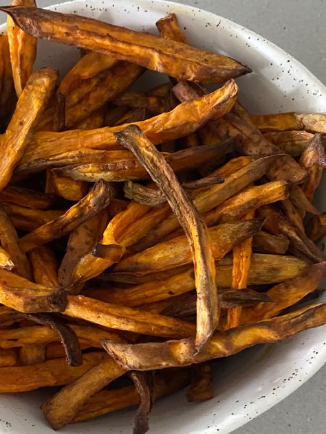 Sweet Potatoes Aesthetic, Sweet Potato Fries Aesthetic, Sweet Potato Aesthetic, January Produce, Potatoes Aesthetic, Potato Aesthetic, Only Aesthetic, Sweet Potato Breakfast, Food Science