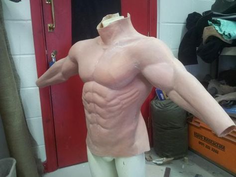 Latex Cosplay Muscle Chest Torso Armour Superhero Costume Rubber ... Cosplay Tricks, Great Costume Ideas, Werewolf Costume, Muscle Suit, Latex Cosplay, Body Build, Fake Muscles, Costume Making, Superhero Costume