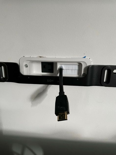 Sonos Arc Wall Mount, Sonos Arc Soundbar, Sonos Ideas, Soundbar Ideas, Sonos Sound Bar, Sonos Arc, Sonos Playbar, Sonos One, Hide Wires