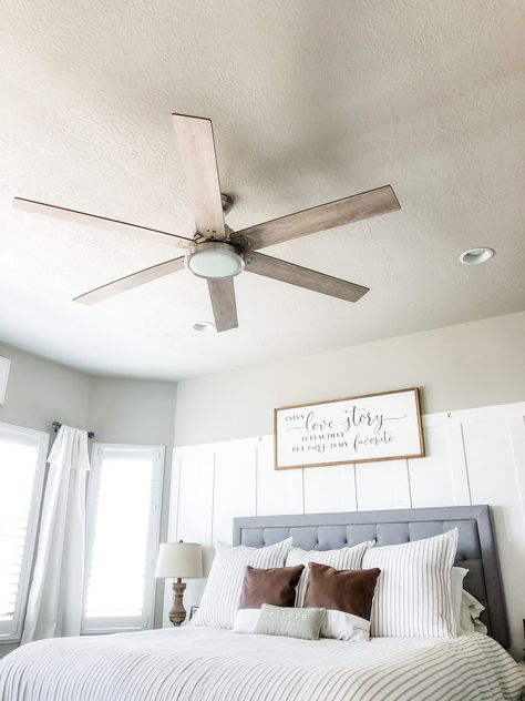 Master Bedroom Ceiling Fan Installation - CityGirl Meets FarmBoy Master Bed Light Fixture, Bedroom Ceiling Fan Ideas, Living Room Ceiling Fans, Bedroom Ceiling Fan, Living Room Fans, Ranch Makeover, Stowe House, Mini Mansion, Moon Room