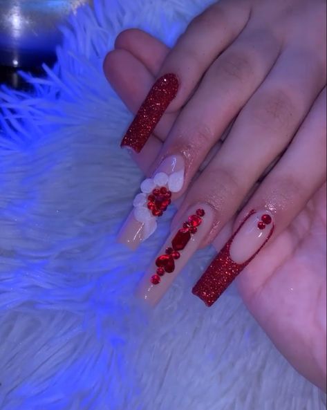 Red Nails Bling Gems, White Nails With Red Jewels, Maroon Quince Nails, Red Valentines Day Nails Acrylic Long, Red Acrylic Nails Designs Rhinestones, Red Nail Sets Long, Red Nails Gems, White Nails With Red Rhinestones, Red Quinceanera Nails