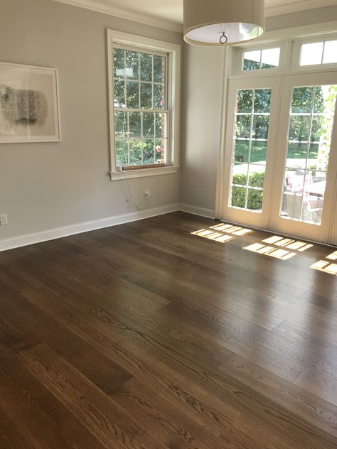 Laminent Flooring Ideas, Mocha Hardwood Floors, Wood Floor With Dark Furniture, Laminate Wood Flooring Dark, Dark Wood Stained Floors, Dark Tile Wood Flooring, Dark Wood Floor Room Ideas, Living Room With Medium Wood Floors, Traditional Wood Floor Colors