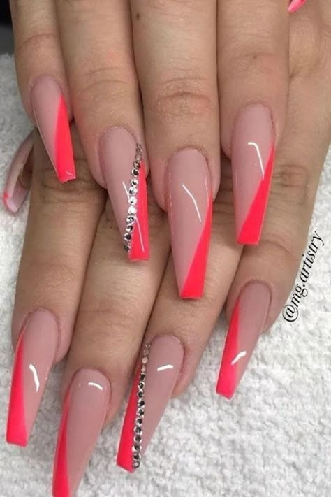 Coffin Nail Art, Nails Acrylic Coffin, Long Nail Designs, Simple Acrylic, Nails Design With Rhinestones, Coffin Shape Nails, Long Acrylic Nails Coffin, Coffin Nails Long, Acrylic Coffin