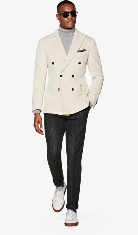 Jacket Off White Plain Havana C1270i | Suitsupply Online Store Men Blazer Outfit, Double Breasted Blazer Men, White Double Breasted Blazer, Dress Jackets, Off White Jacket, Black Men Fashion Casual, Smart Casual Men, Business Suits, Men's Jackets