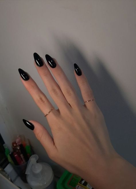 Twisted Hate, Black Acrylic Nails, Goth Nails, Grunge Nails, Minimal Nails, Black Nail, Minimalist Nails, Dream Nails, Fire Nails