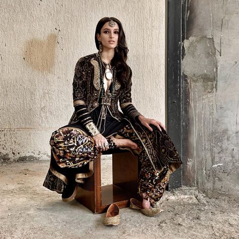 JJ VALAYA OFFICIAL on Instagram: “The Master & his Muse. Tripti DIMRI photographed by JJ Valaya in BURSA, our Couture collection for 2021. Travel with the Royal Nomad to…” Indian Punk Fashion, Desi Punk, Indian Punk, Tripti Dimri, Jj Valaya, Desi Attire, Pirate Fashion, Indian Couture, Indian Outfit