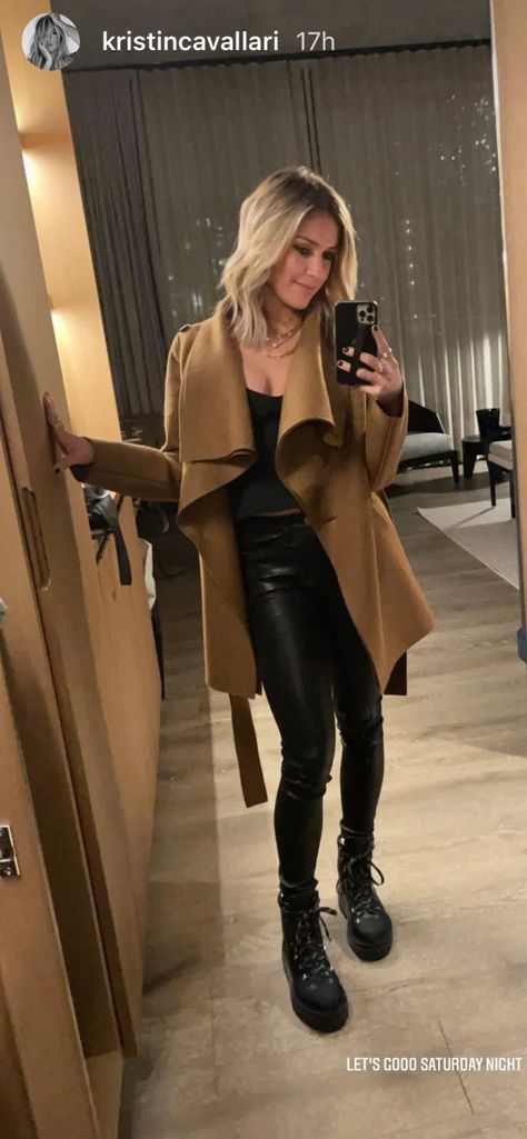 Kristin Cavallari Instagram, Brown Jacket Outfit, Kristin Cavallari Style, Style Faux Leather Leggings, Kristen Cavallari, Cool Winter, Shiny Pants, Personal Style Inspiration, Kristin Cavallari