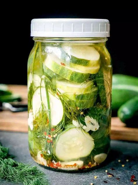 Basic Brine, Turkey Pumpkin Chili, Best Pickles, Pickling Salt, Pumpkin Chili, Brine Recipe, Refrigerator Pickles, Pickling Cucumbers, English Cucumber