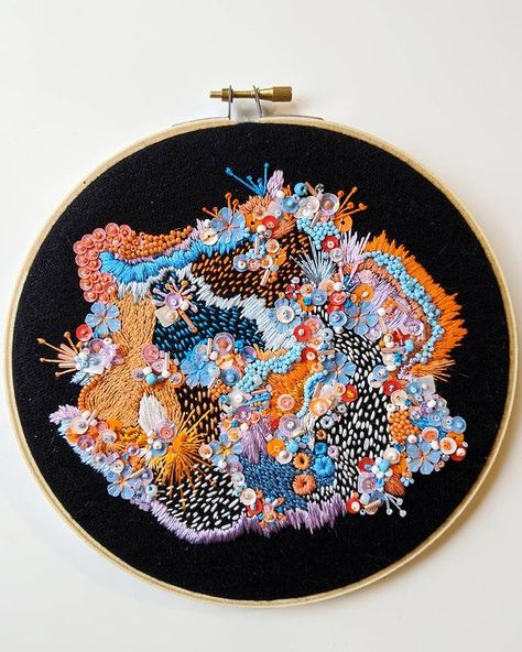 Six Strands on Instagram: “Bird of Paradise” Easy Cross Stitch Patterns, Textile Art Embroidery, Abstract Embroidery, Embroidered Bird, Contemporary Embroidery, Bead Embroidery Patterns, Textile Fiber Art, Creative Embroidery, Bird Of Paradise