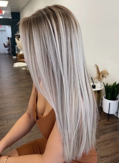 Balyage Long Hair, Ash Blonde Hair Balayage, Cool Blonde Hair Colour, Blonde Hair Goals, Pretty Blonde Hair, Perfect Blonde Hair, Summer Blonde Hair, Icy Blonde Hair, Silver Blonde Hair