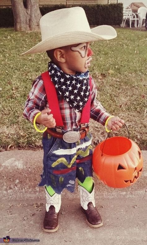 Baby Rodeo Clown - Halloween Costume Contest via @costume_works Rodeo Clown Costume, Diy Halloween Costumes For Adults, Halloween Costumes For Big Kids, Boys Halloween Costumes Diy, Halloween Costumes For Adults, Rodeo Clown, Best Diy Halloween Costumes, Toddler Boy Halloween Costumes, Clown Halloween Costumes