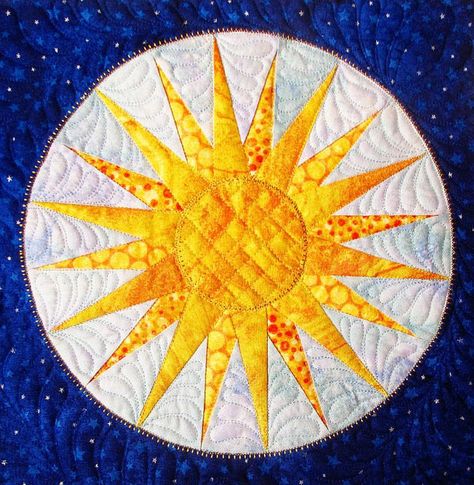 Sun Moon Quilt, Celestial Quilt Pattern, Sun And Moon Quilt, Sun Quilt Pattern, Sun Quilt Block, Art Quilts Patterns, Celestial Quilt, Night Sky Quilt