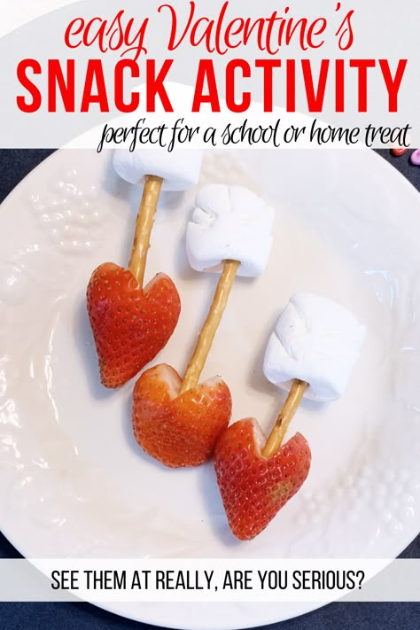 Easy Valentines Snacks, Valentines Healthy Snacks, Healthy Valentines Treats, Diy Date Night, Preschool Valentines Activities, Valentines Party Food, Snack Easy, Valentines Breakfast, Valentines Snacks