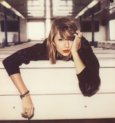 Hygtg Taylor Swift, Taylor Swift Pfp High Quality, Taylor 1989 Era, Taylor Swift Profile Pictures, Taylor Swift High Quality Photos, Taylor Swift 1989 Era, Taylor Swift Profile, Taylor Swift Pfp, 1989 Taylor Swift