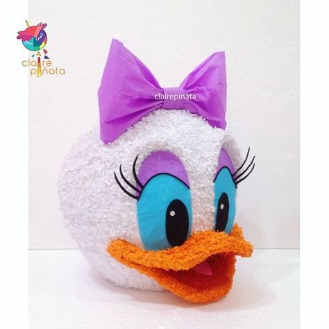 Daisy Duck Party, Piñata Ideas, Daisy Party, Daisy Duck, Origami Crafts, 3d Paper, Sofia, Party Themes, Activities For Kids