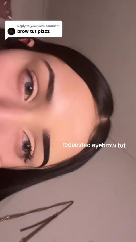 eyebrow tutorial 2016 Brows, Latina Eyebrows, Brow Makeup Tutorial, Copy And Paste Latina, Face Makeup Tutorial Video, Eyebrow Makeup Tutorial, Latina Makeup, Makeup Drawing, Simple Makeup Tips