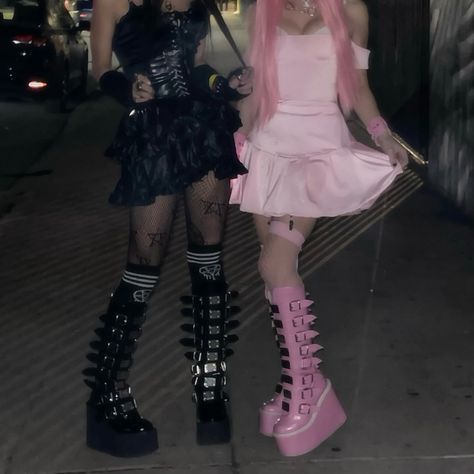 Outfits With Demonia Boots, Demonia Shoes Outfit, Demonia Outfit, Playing With My Heart, Pink Alternative Fashion, Egirl Style, Demonia Boots, E Girl Outfits, Alt Clothes