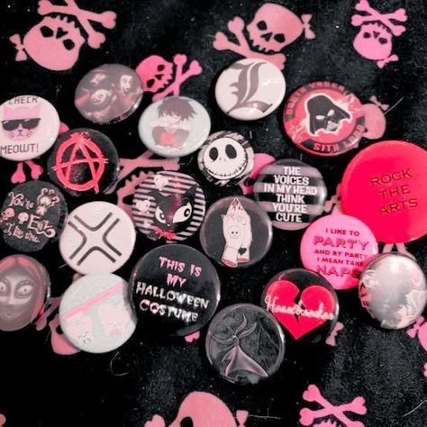 Punk Pink Aesthetic, Emo Myspace, Scenecore Aesthetic, Rainbow Scene, Draculaura Aesthetic, Pink Emo, Scene Aesthetic, Scene Core, 2000s Emo