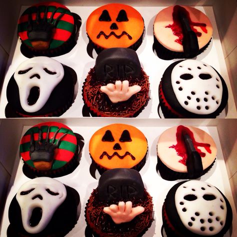 Scream Movie Cupcakes, Horror Movie Cupcakes, Movie Cupcakes, Character Cupcakes, Kid Cupcakes, Elegant Birthday Cakes, Halloween Miniatures, Miniature Cake, Halloween Cupcakes