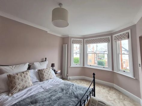 Farrow and Ball Peignoir 286 bedroom Peignoir Farrow And Ball Bedrooms, Peignoir Bedroom, Peignoir Farrow And Ball, Farrow And Ball Peignoir, Dusky Pink Bedroom, Farrow And Ball Bedroom, Calm Bedroom, Calming Bedroom, Interior Color Schemes