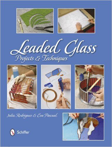 Leaded Glass: Projects & Techniques: Julia Rodriguez, Eva Pascual: 9780764345142: Amazon.com: Books Delphi Glass, Stained Glass Supplies, Stained Glass Patterns Free, Glass Book, Building Confidence, Louis Comfort Tiffany, Stained Glass Flowers, Stained Glass Diy, Stained Glass Crafts