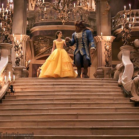 Belle and the Beast, Disney's Beauty and the Beast (2017) Beast's Castle, Emma Watson Belle, Beauty And The Beast Movie, The Beauty And The Beast, Belle And Beast, Disney Belle, Images Disney, Dan Stevens, Tale As Old As Time