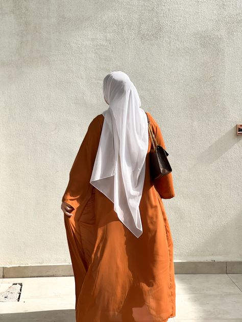 Loose Abaya -Modest Outfits -Orange Cardigan Orange Hijabi Outfits, Orange Modest Outfits, Orange Abaya Outfit, Orange Hijab Outfit, Orange Abaya, Orange Cardigan Outfit, Orange Hijab, Dressing Aesthetic, Islamic Modesty