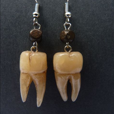 Tooth ornaments