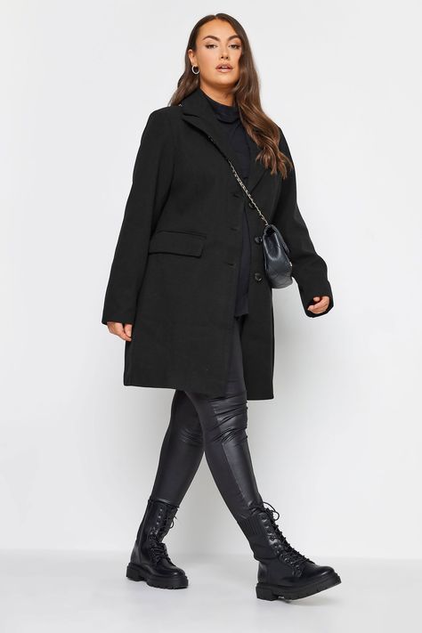 Yours Curve Black Midi Formal Coat Size 16 | Women's Plus Size And Curve Fashion Black Coat Outfit Winter, Long Black Coat Outfit, Skirt Outfits Plus Size, Party Outfit Plus Size, Leather Coat Outfit, Black Coat Outfit, All Black Outfits For Women, Long Coat Outfit, Jumper And Jeans