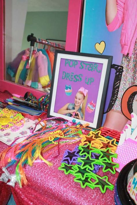 Sophie's Jojo Siwa 8th birthday party | CatchMyParty.com Jojo Siwa Birthday Party Ideas Food, Jojo Birthday Party Ideas, Jo Jo Siwa Party Ideas Decorations, Jo Jo Siwa Party Ideas, Jojo Siwa Birthday Party Ideas, Jojo Siwa Birthday Party, Jojo Siwa Birthday Cake, 7th Birthday Party Ideas, Jojo Siwa Birthday