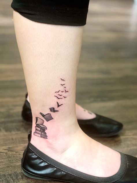 "I have lived a thousand lives." 📚❤️  In love with my new book tattoo! Done by Bobbi Jo Brock at Liberty Tattoo in Farmington, MO Lived A Thousand Lives Tattoo, I Have Lived A Thousand Lives Tattoo, Liberty Tattoo, Grooming Ideas, Bookish Tattoos, Bad Tattoos, Women's Tattoo, Book Tattoo, Small Tattoo