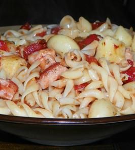 Canadian Bacon and Mozzarella Penne Canadian Bacon Recipes Dinners, Canadian Bacon Recipes, Bacon Recipes For Dinner, Bacon Pasta Recipes, Bacon Dinner, Penne Recipes, Epicure Recipes, Ambrosia Salad, Canadian Bacon