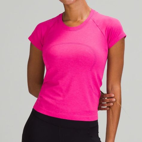 Lemon Shirt, Lululemon Swiftly Tech Short Sleeve, Hot Pink Shirt, Lululemon Shirt, Lulu Shorts, Lululemon Outfits, Lululemon Swiftly Tech, Casual Preppy Outfits, Tech T Shirts